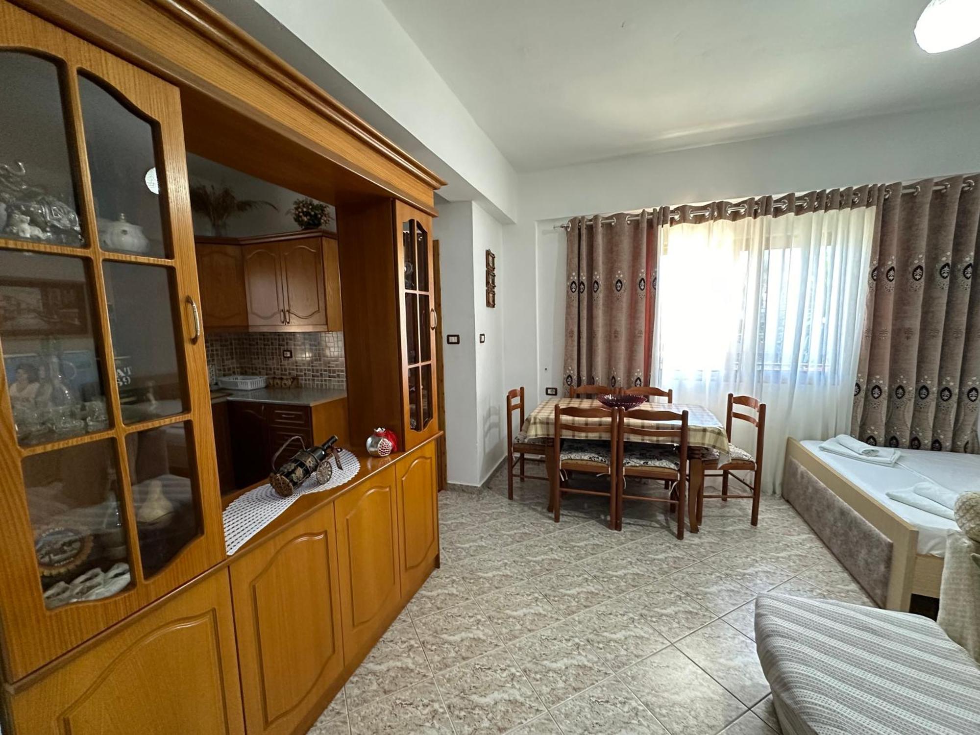 Albi'S Guesthouse Ксамил Екстериор снимка